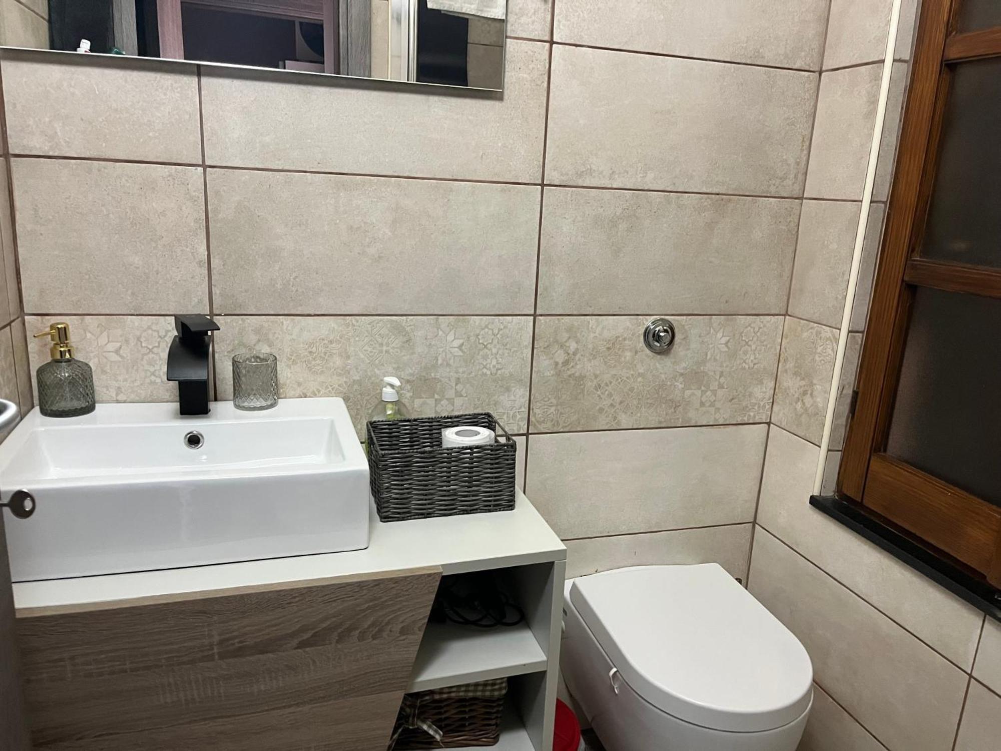 Pommy House Apartment ตอร์เร เดย์ กอร์ซารี ภายนอก รูปภาพ